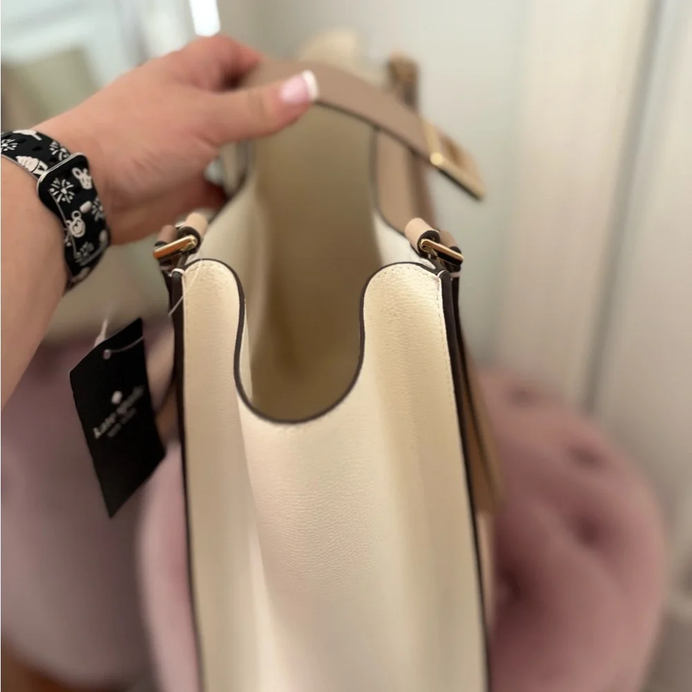 Kate Spade Tote Bag - Picture 6 of 10